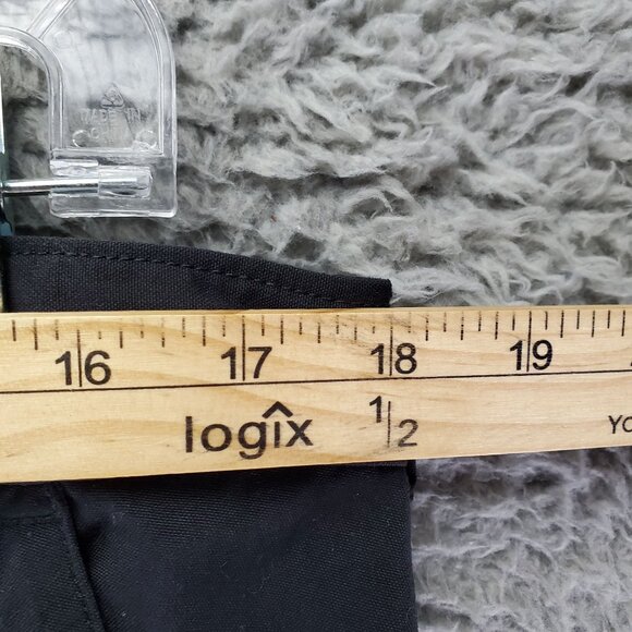 Duluth Trading Pants Mens XLx36 Black Convertible Cargo Lightweight Nylon - Picture 5 of 10